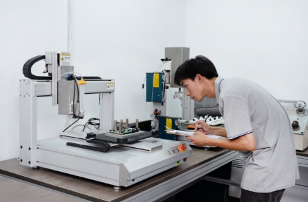 工廠(chǎng)車(chē)間