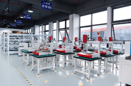 工廠(chǎng)車(chē)間